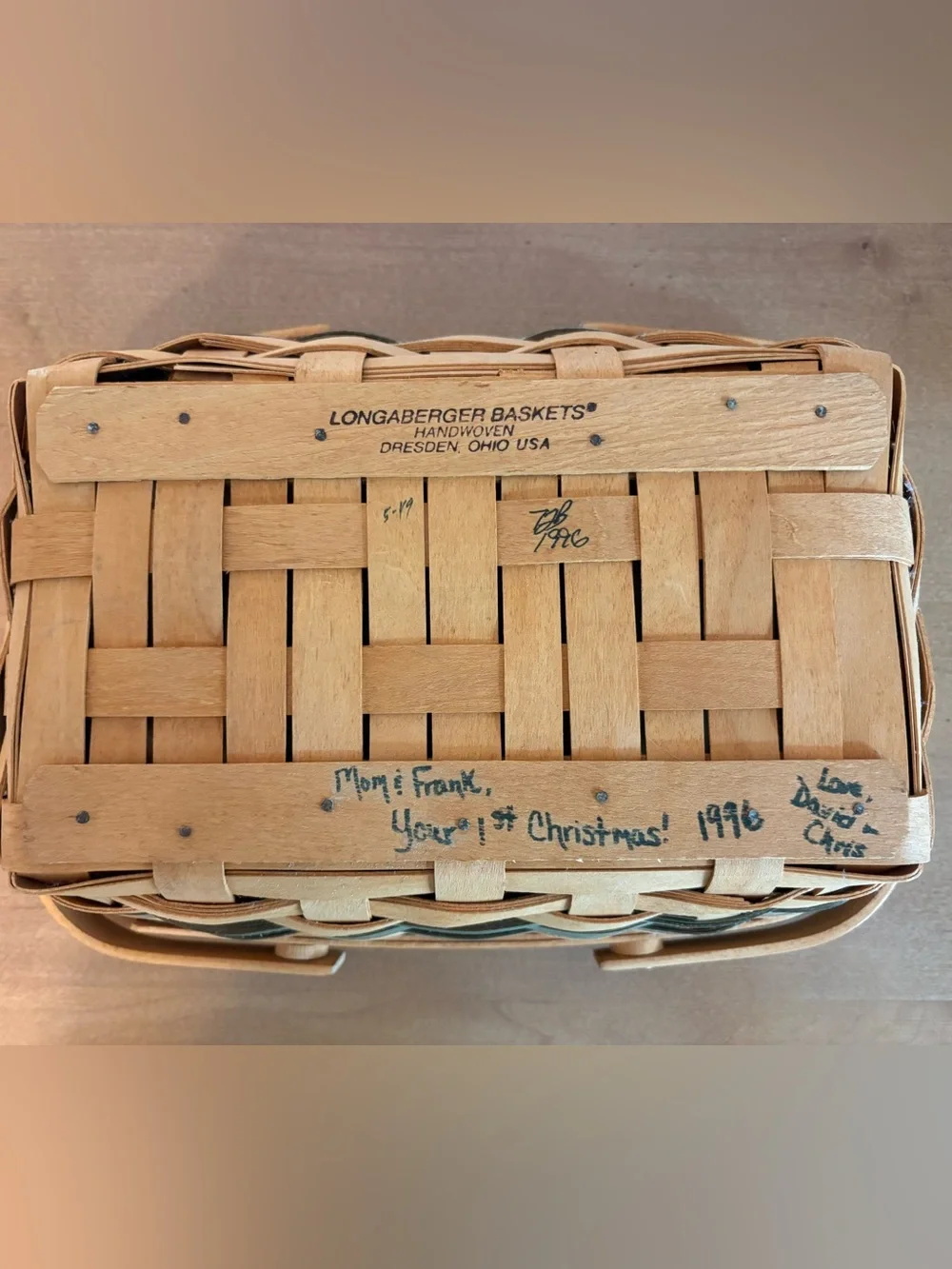 Longaberger 1996 Christmas Holiday Cheer Basket w/Protector
